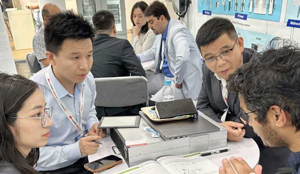 鴻嘉利閃耀2024歐洲智慧能源展丨聚焦創(chuàng)新技術(shù)，共筑全球碳中和未來(圖11)