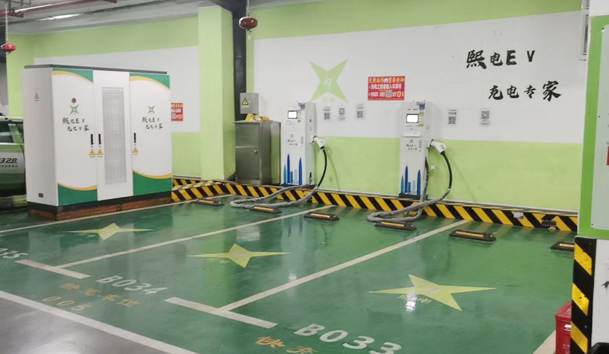 地下停車場電動(dòng)汽車充電樁分體式充電堆項(xiàng)目案例